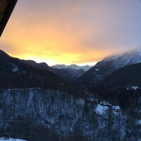 Il Teggiolo Alojamento de Acomodação e Pequeno-almoço Varzo